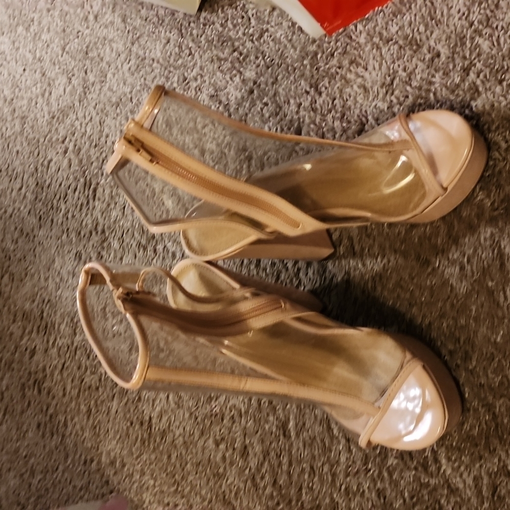 Y2k Barbiecore heels